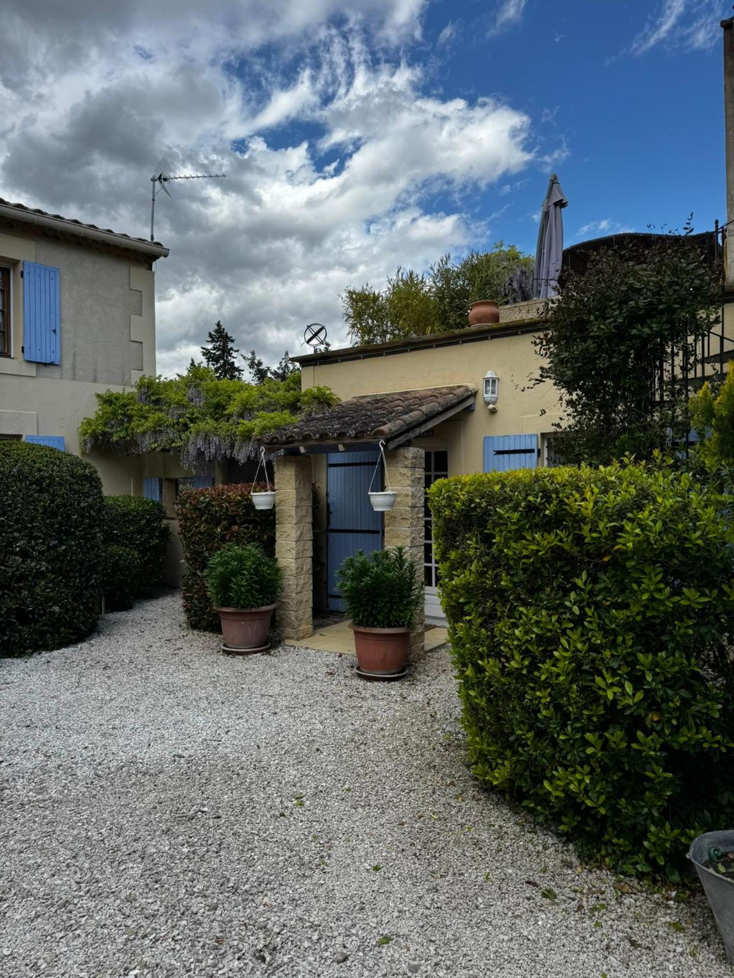 Mas Saint Antoine Apartment Rognonas Exterior photo